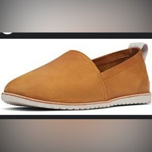 Sorel Tan Loafers Sleek Slip-On Design
